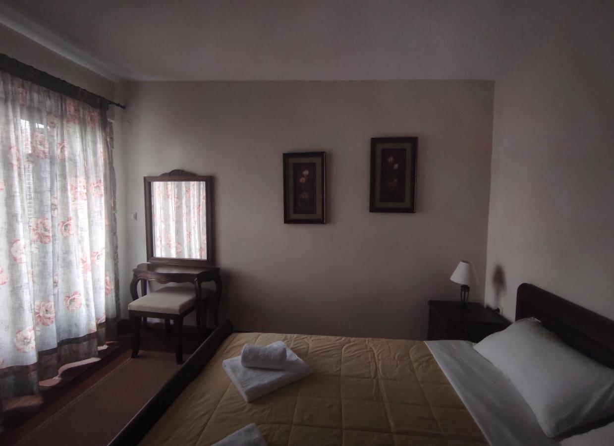 Meterizi Guesthouse Varvitsa ภายนอก รูปภาพ