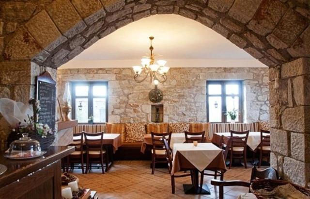 Meterizi Guesthouse Varvitsa ภายนอก รูปภาพ